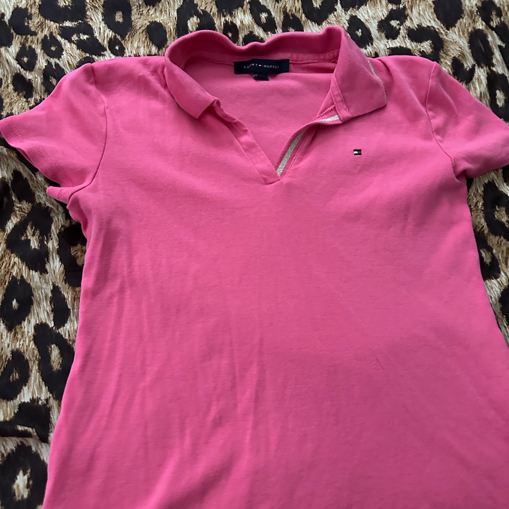 Tommy Hilfiger shirt with a collar in pink